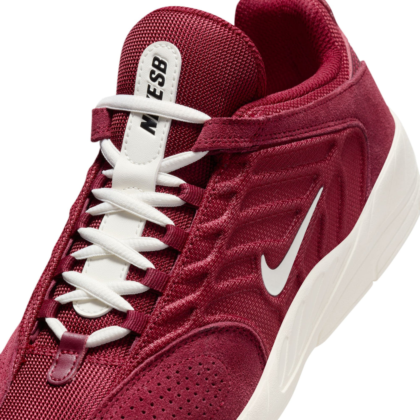 Nike SB FD4691 Vertebrae Shoe - Red 600