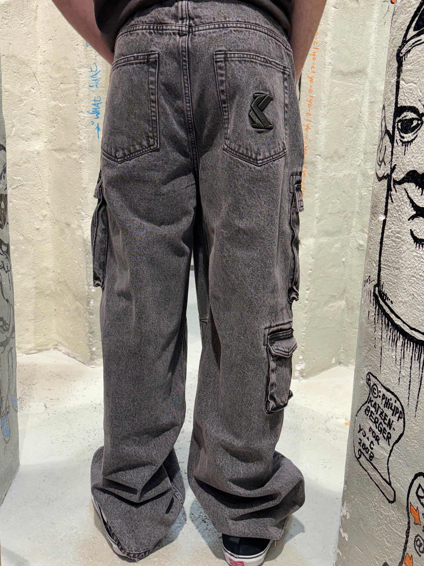 Karl Kani OG Baggy Cargo Jeans Pants - Grey